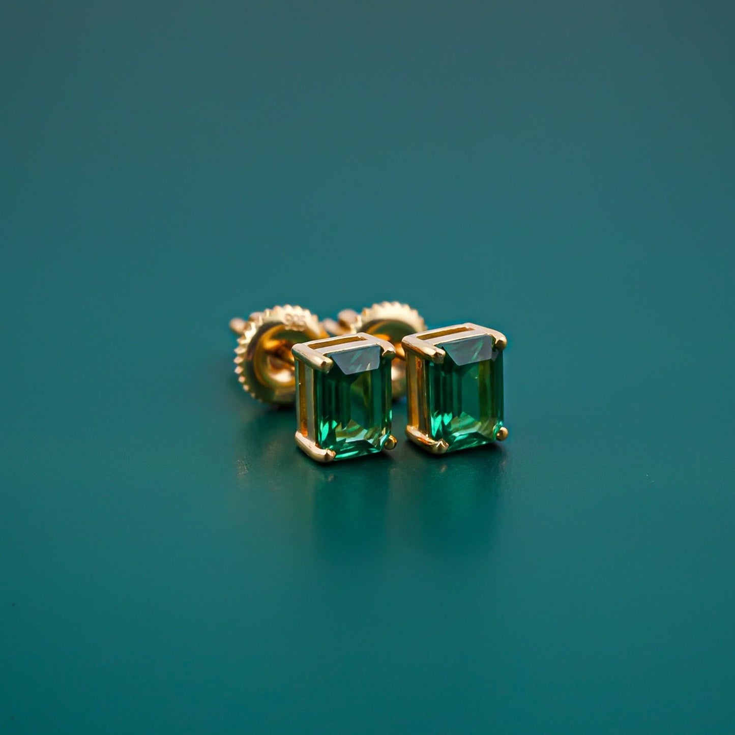 Gold-