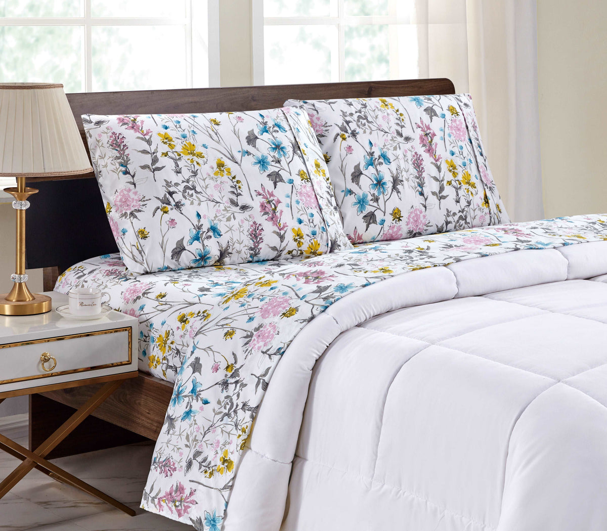Elegant Floral-