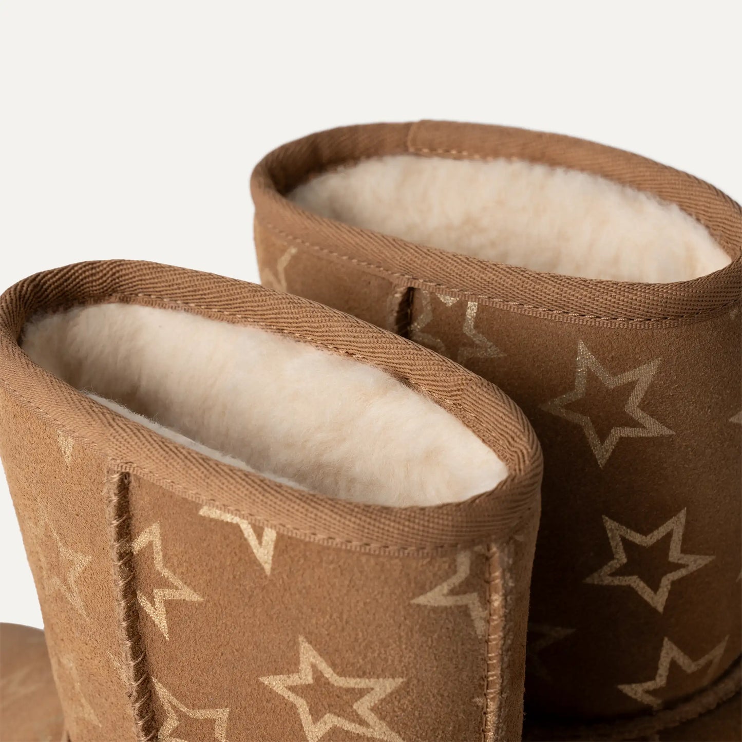 Youth UGG Classic II Iridescent Stars Boot 'Chestnut Gold Iridescent' (Kids)
