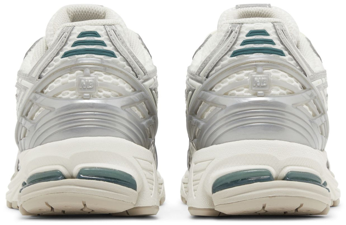 Men's New Balance 1906R - Silver Metallic/Sea Salt