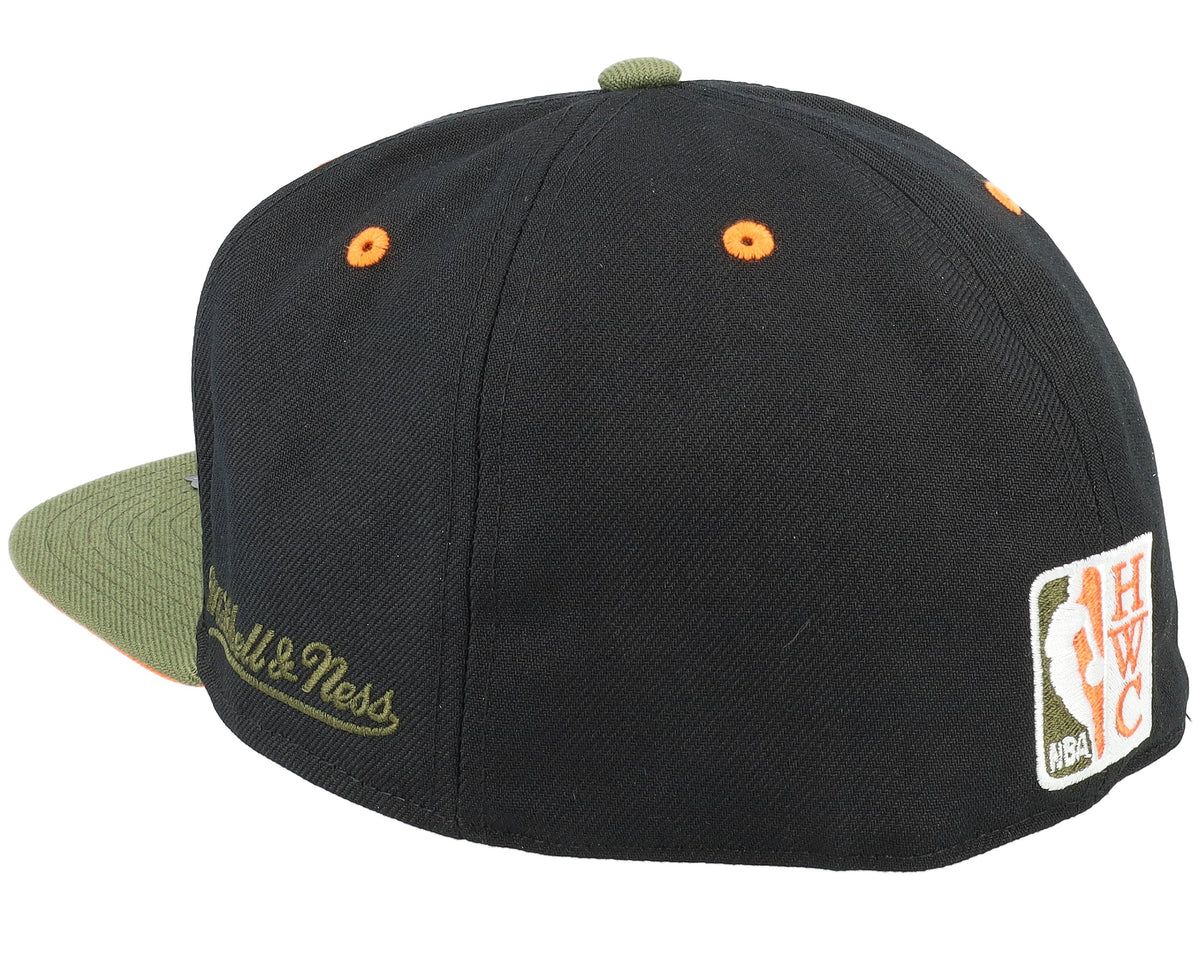 Mitchell & Ness Men's NBA La Lakers Take Flight Fitted Fitted Caps