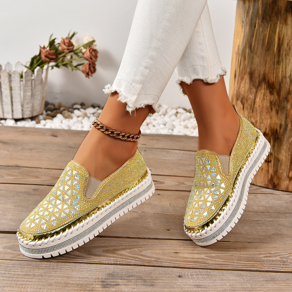 Women’s Four-Seasons Thick-Sole Casual Sneakers