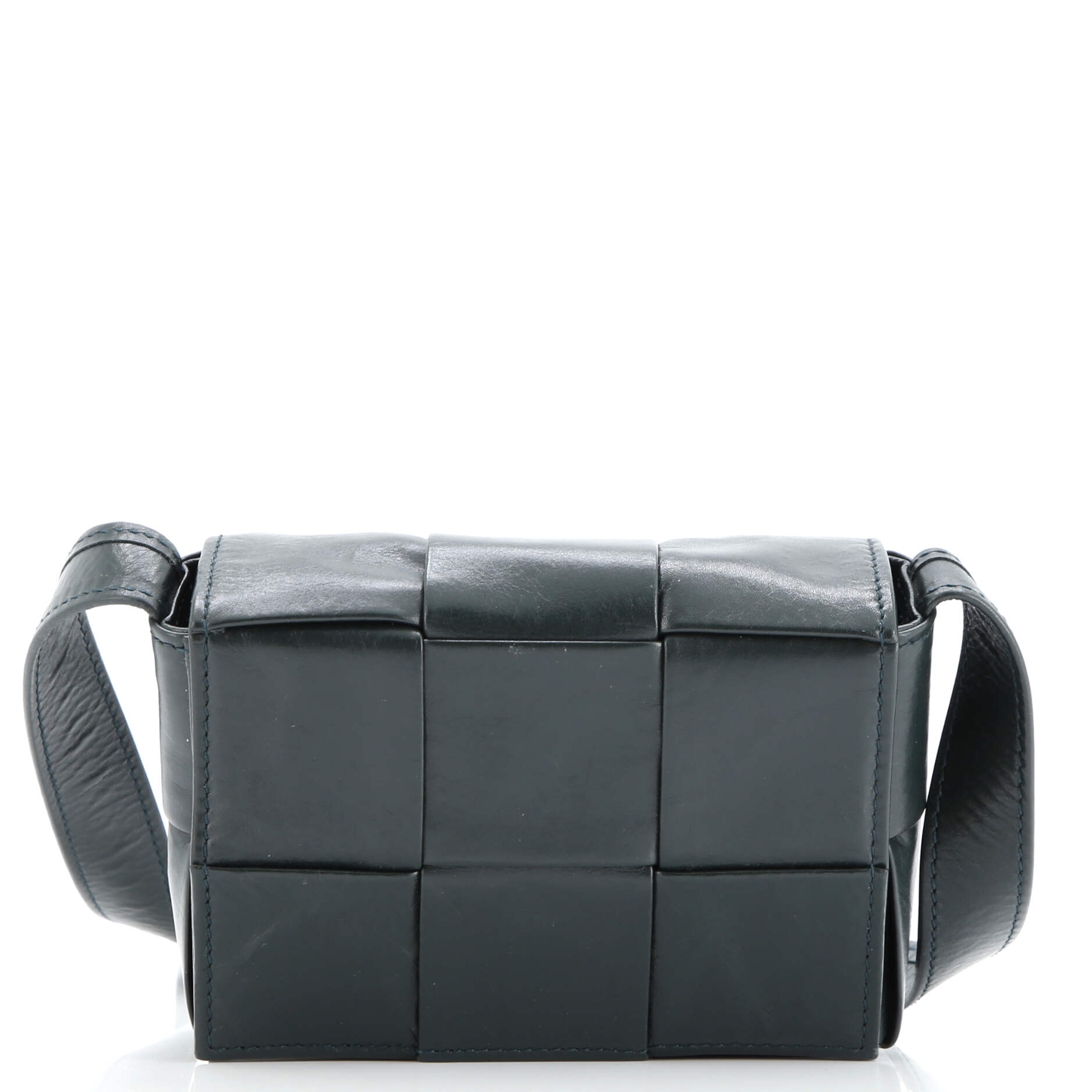 Pre-Loved Bottega Veneta Cassette Crossbody Bag Maxi Intrecciato