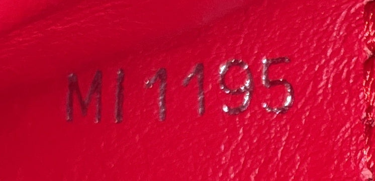 Capucines Bag Leather MM