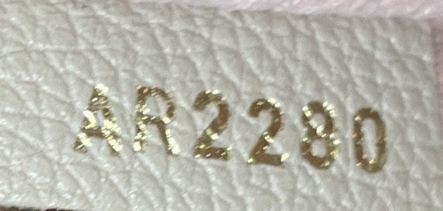 Lockme Ever Handbag Leather MM