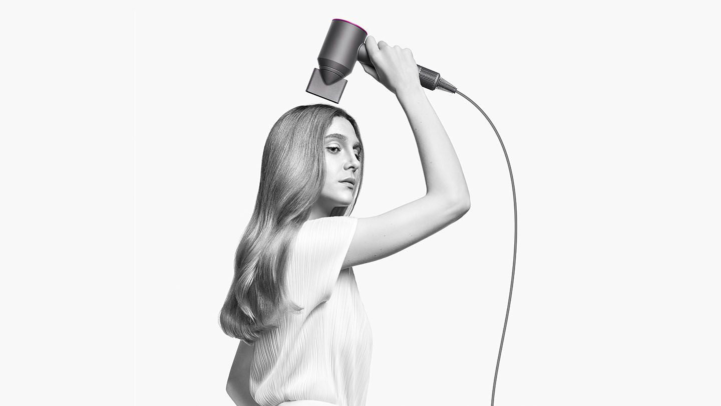 Dyson Supersonic Hair Dryer & Display Stand in Fuchsia/Iron