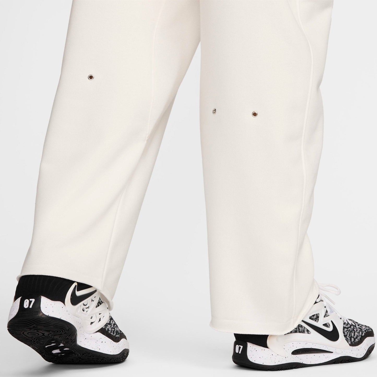 Nike Men's Kevin Durant Dri-Fit Standard Issue 7/8-Length Basketball Pants