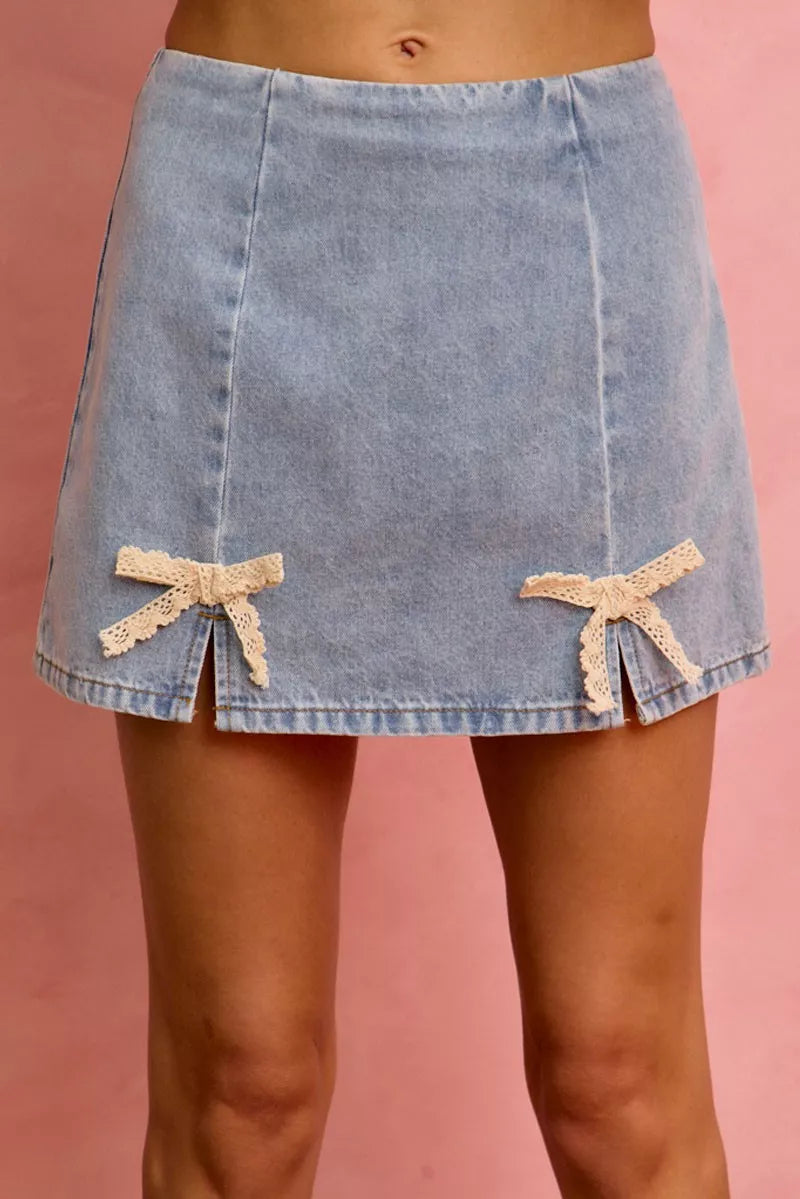 RIBBONBIT May Denim Mサイズ SO ME Lace Ribbon Trim Denim Mini Skirt – Zulily