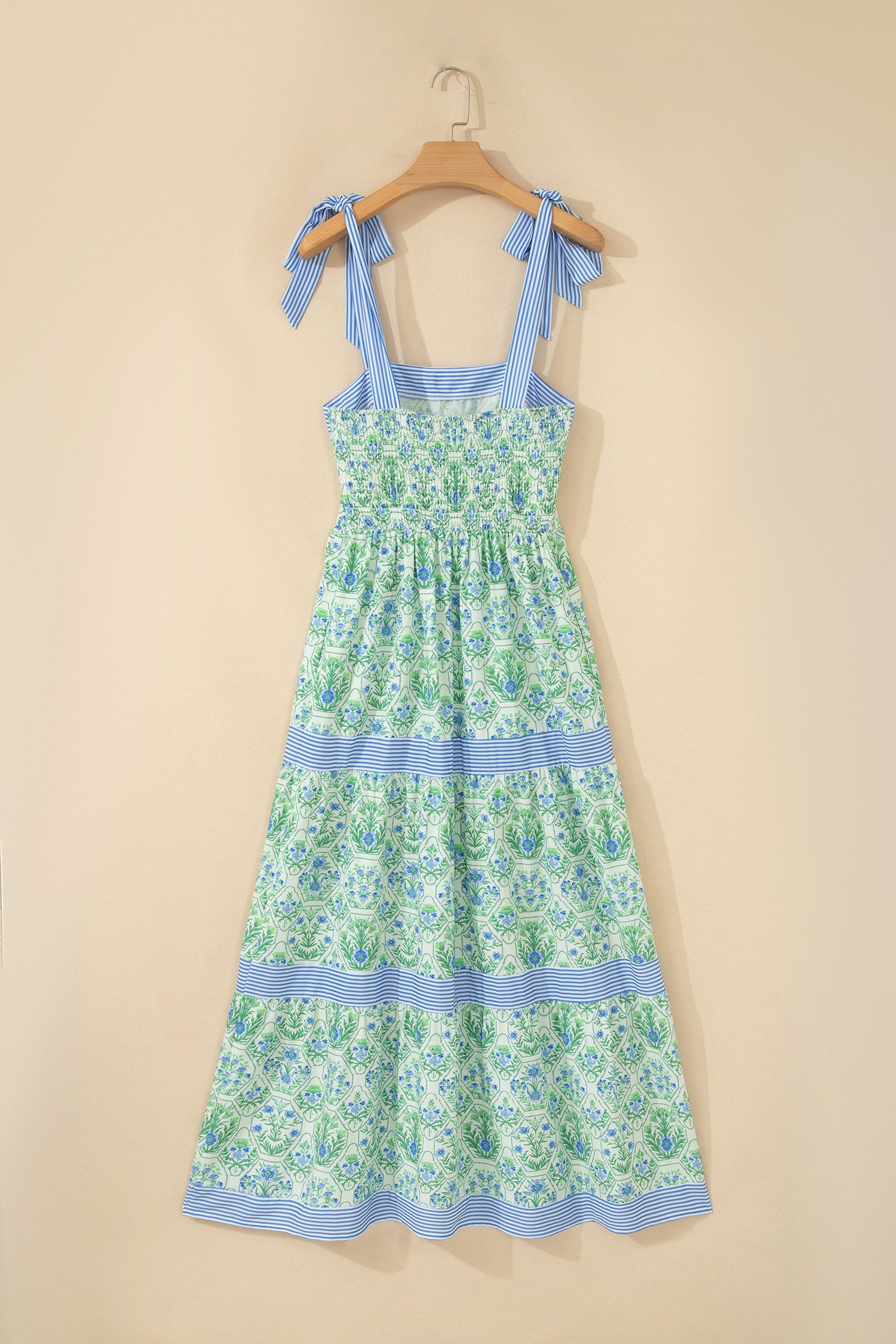 akira clothing dresses Patchwork Detail Sleeveless Dress Green / XL 13.01.2024 Color:denim sculpted finish Plus Size Autumn V-Neck
