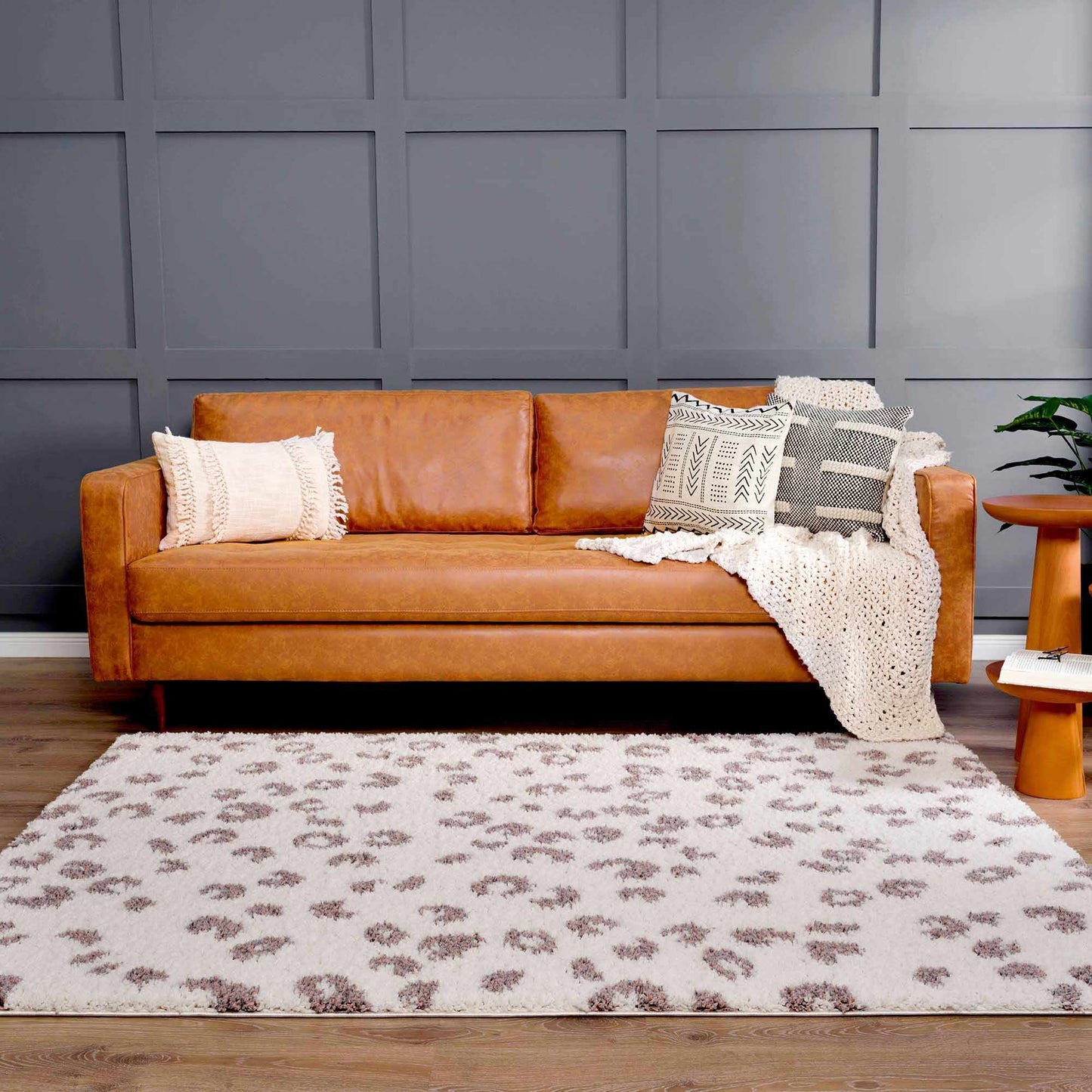 Zhen Pink Spots Leopard Rug - Clearance