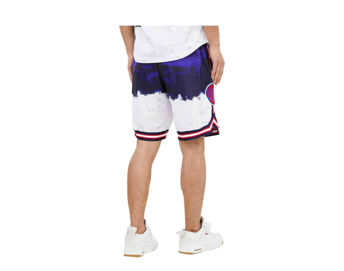 Pro Standard New York Knicks Pro Team Men Shorts Red/White/Blue Dip Dye
