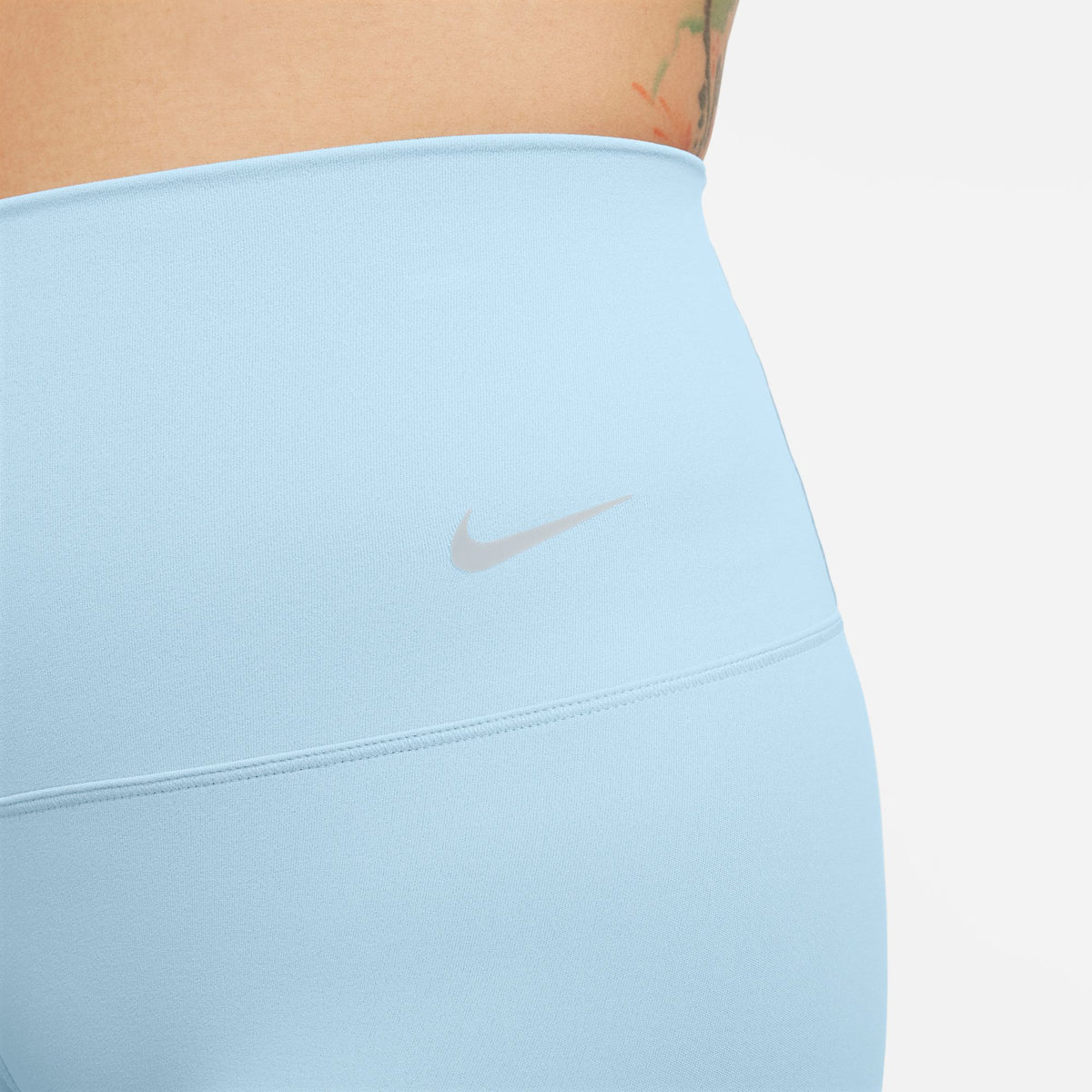 Nike Women's Zenvy Small High Waisted 8" Biker Shorts