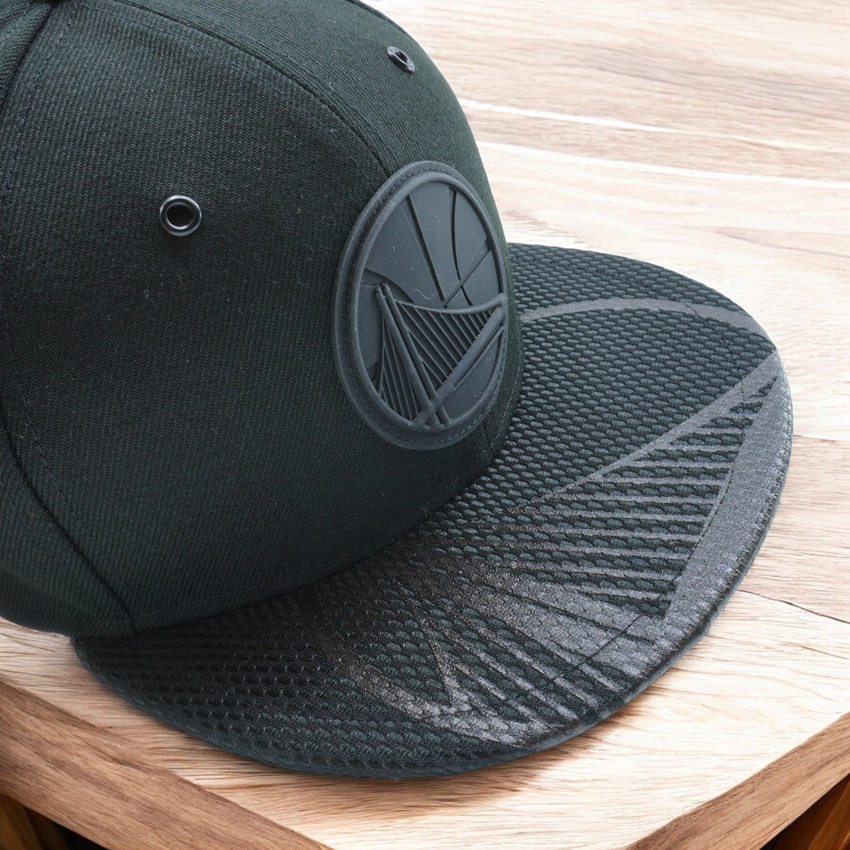 New Era Men's NBA Golden State Warriors Textured Visor 59Fifty Fitted