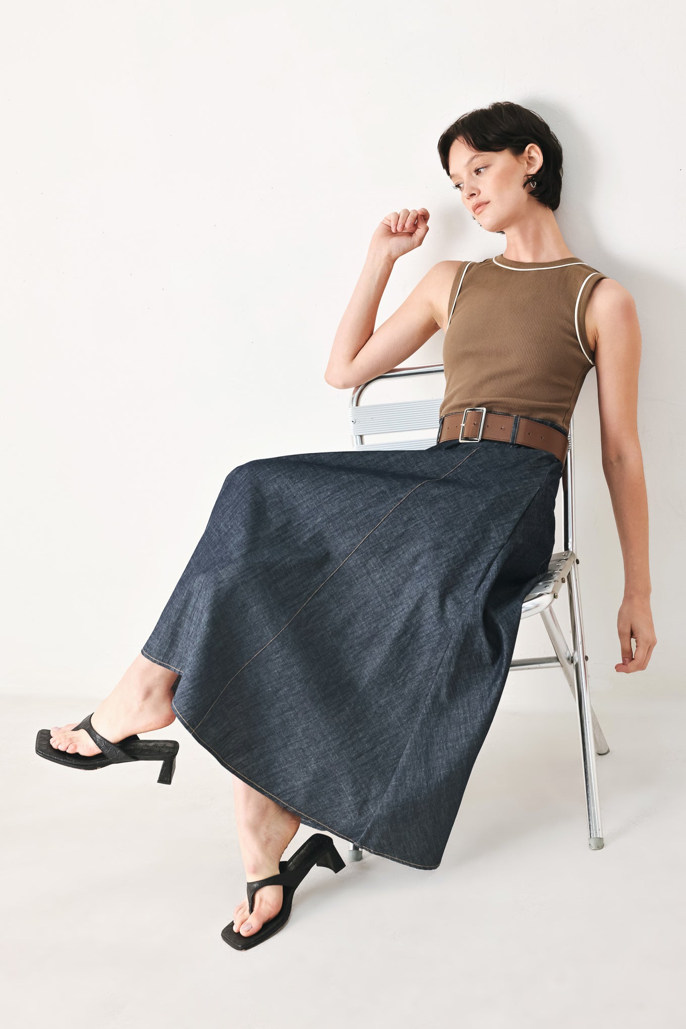 denim combination dress 17 Jean-Dress Outfits to Re-Create ASAP