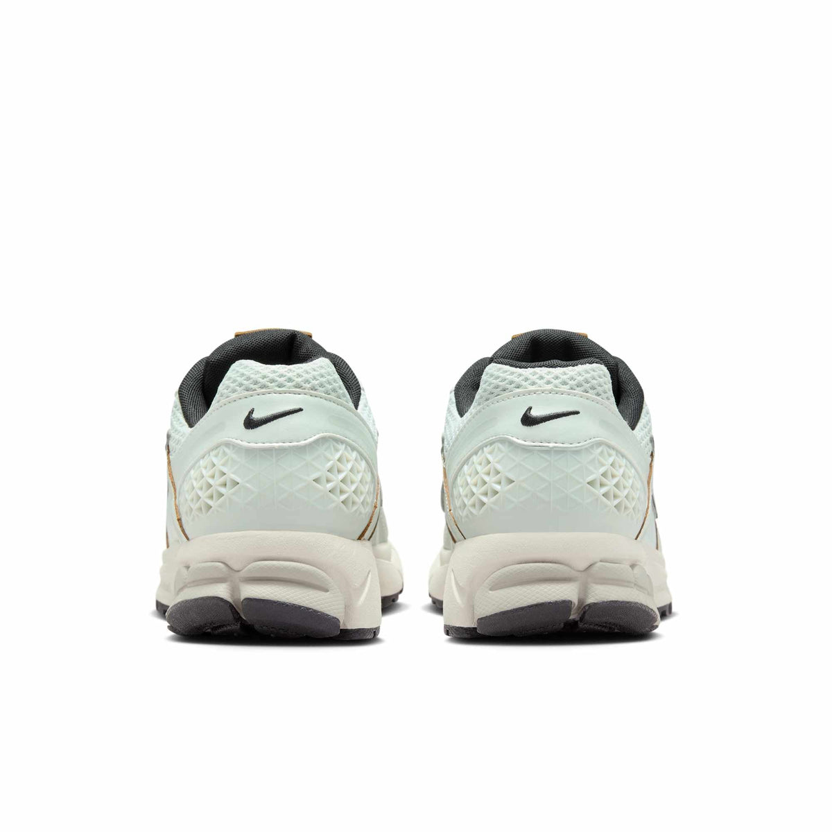 Nike Women's Zoom Vomero 5 Sneakers