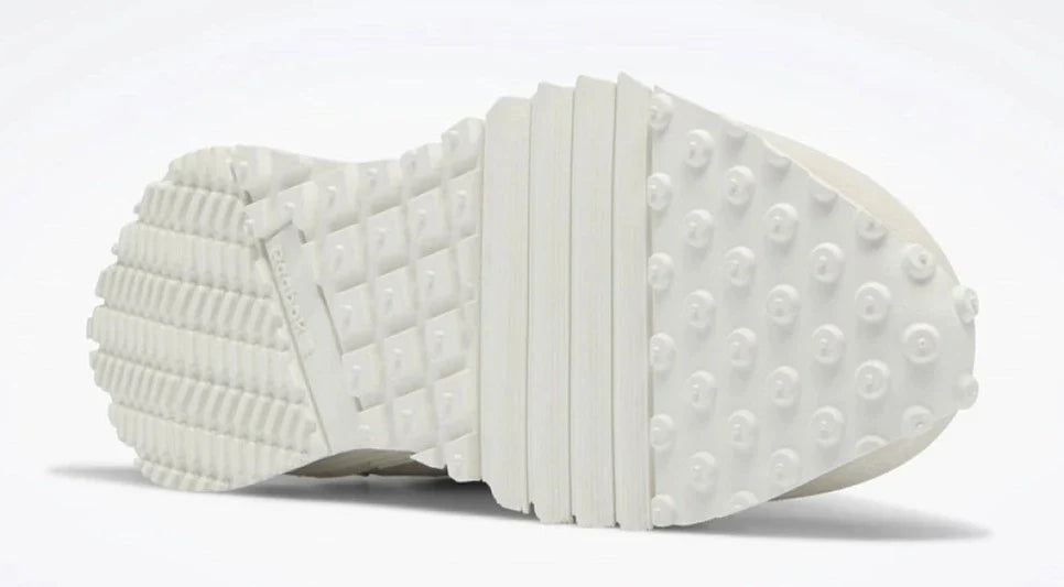 Reebok Women's Lx2200 Sneakers