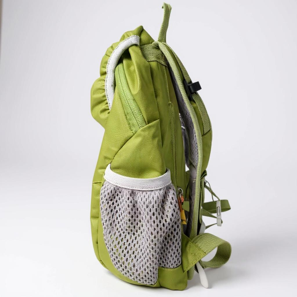 Kid’s (Ages 2 to 7) green Hiking Pack - Water Bladder Compatible Backpack for Young Hikers