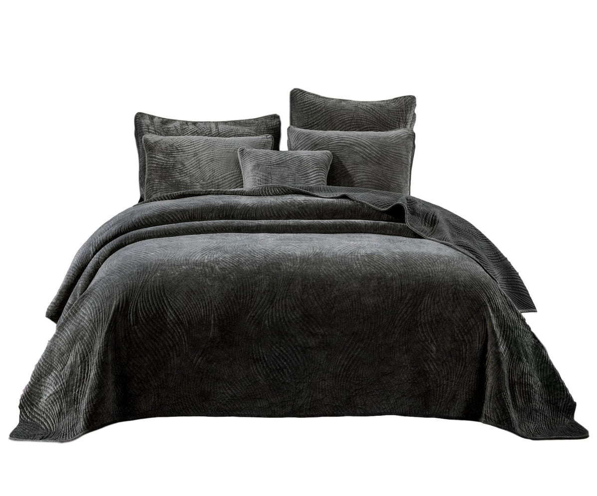 Tache Plush Dreams Dark Taupe Chocolate Waves Velvet Quilt Set (JHW-852BR)
