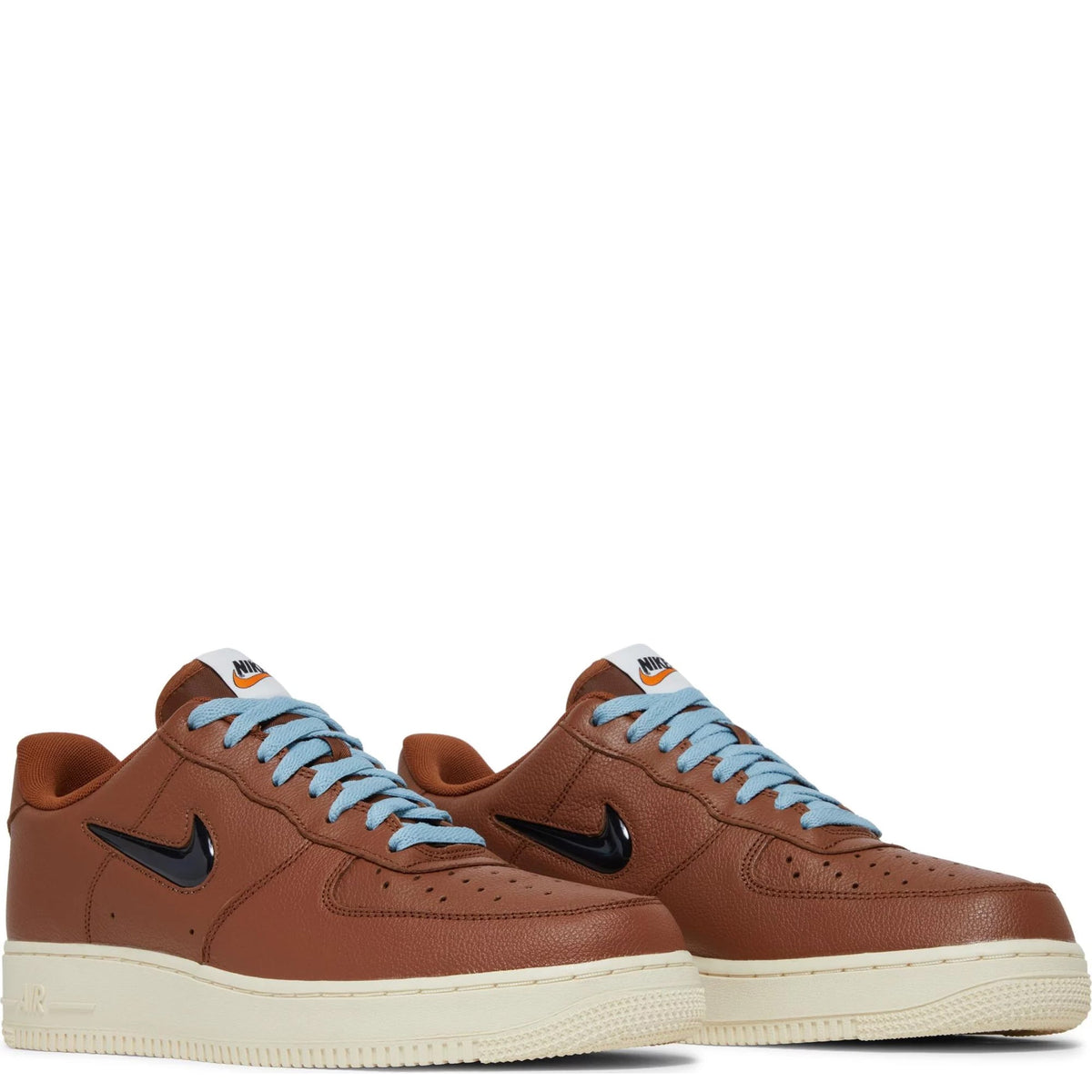 Nike Men's Air Force 1 Low '07 Premium Sneakers