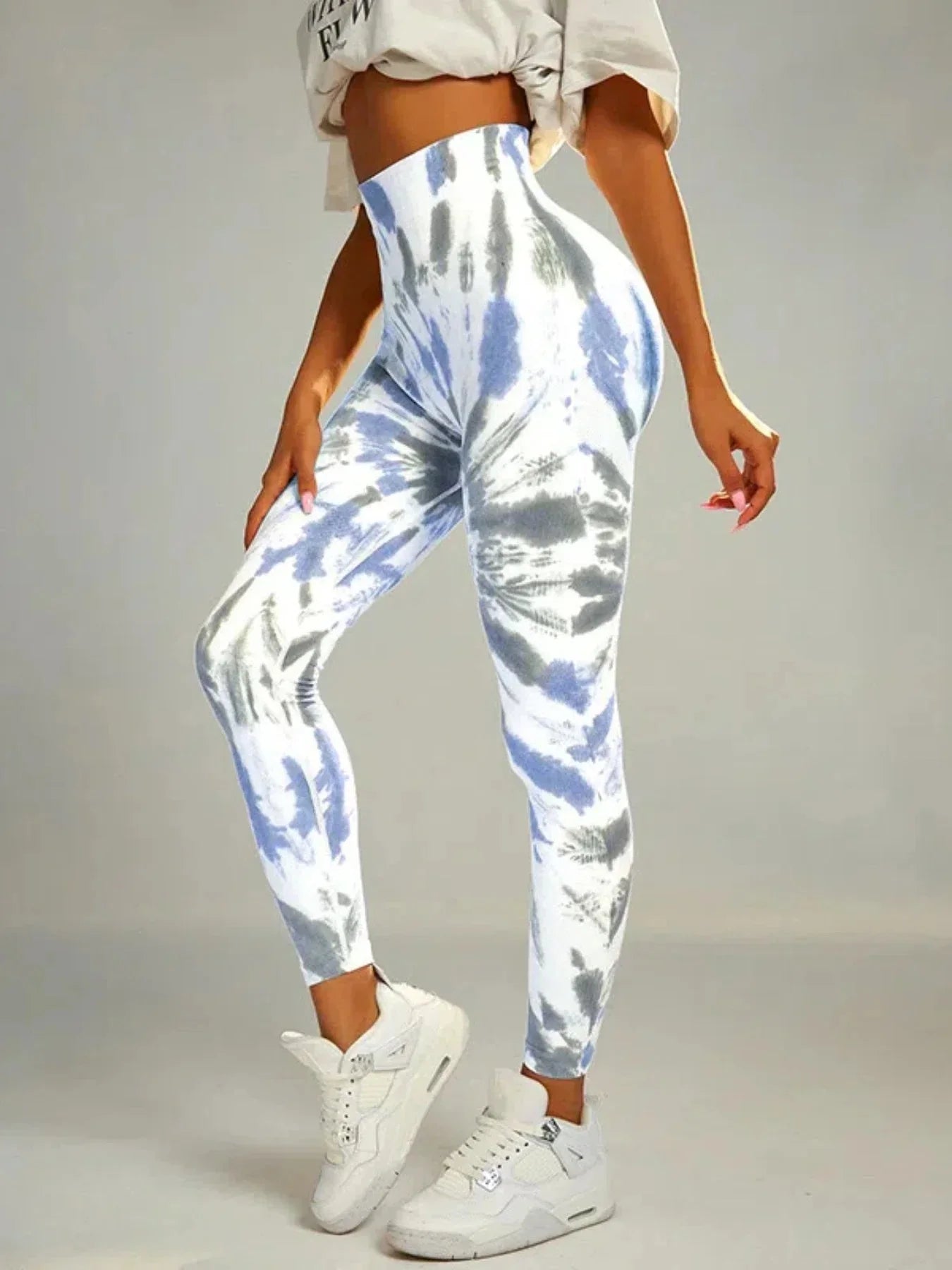 đ§ââïž Tie-Dye Seamless High-Waist Scrunch Butt Leggings