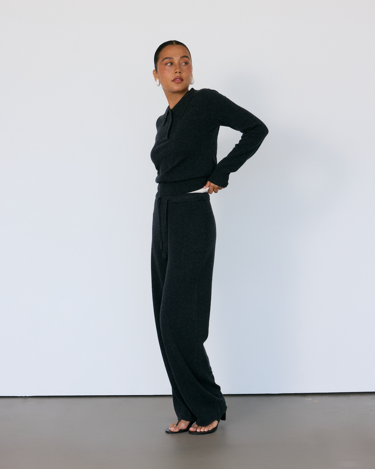 Tove Cashmere Polo - Charcoal