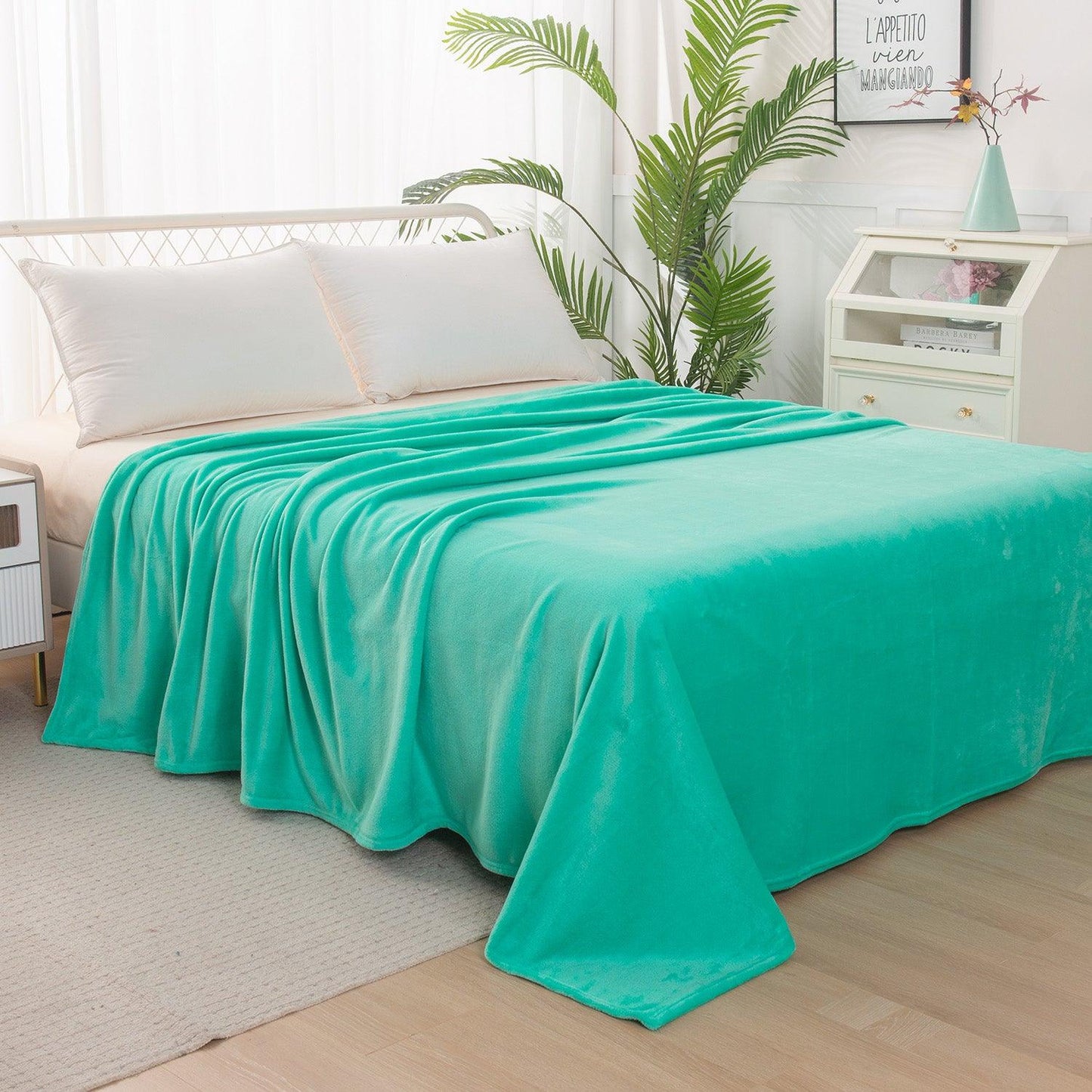 Elegant Comfort Velvet Plush Fleece Blanket Solid Color Design - Velour Blanket