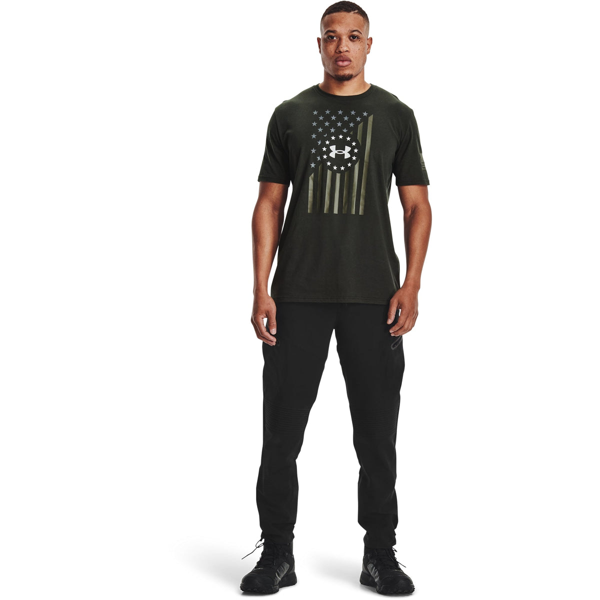 Under Armour Men's Freedom Chest Flag T-Shirt T-Shirts