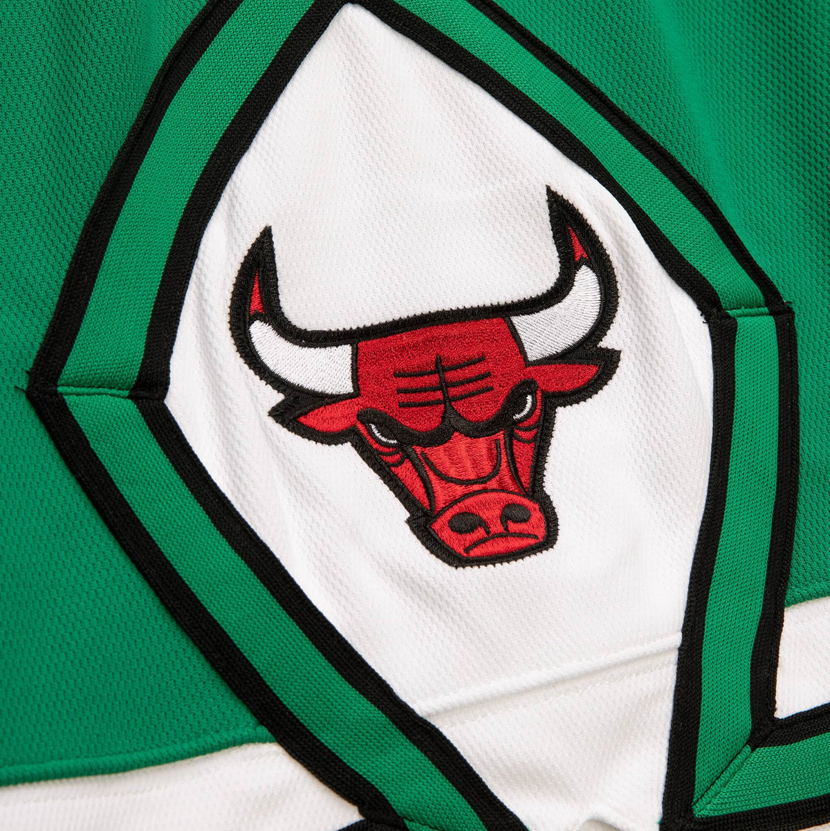 Mitchell & Ness Men's NBA Authentic Shorts Bulls 08