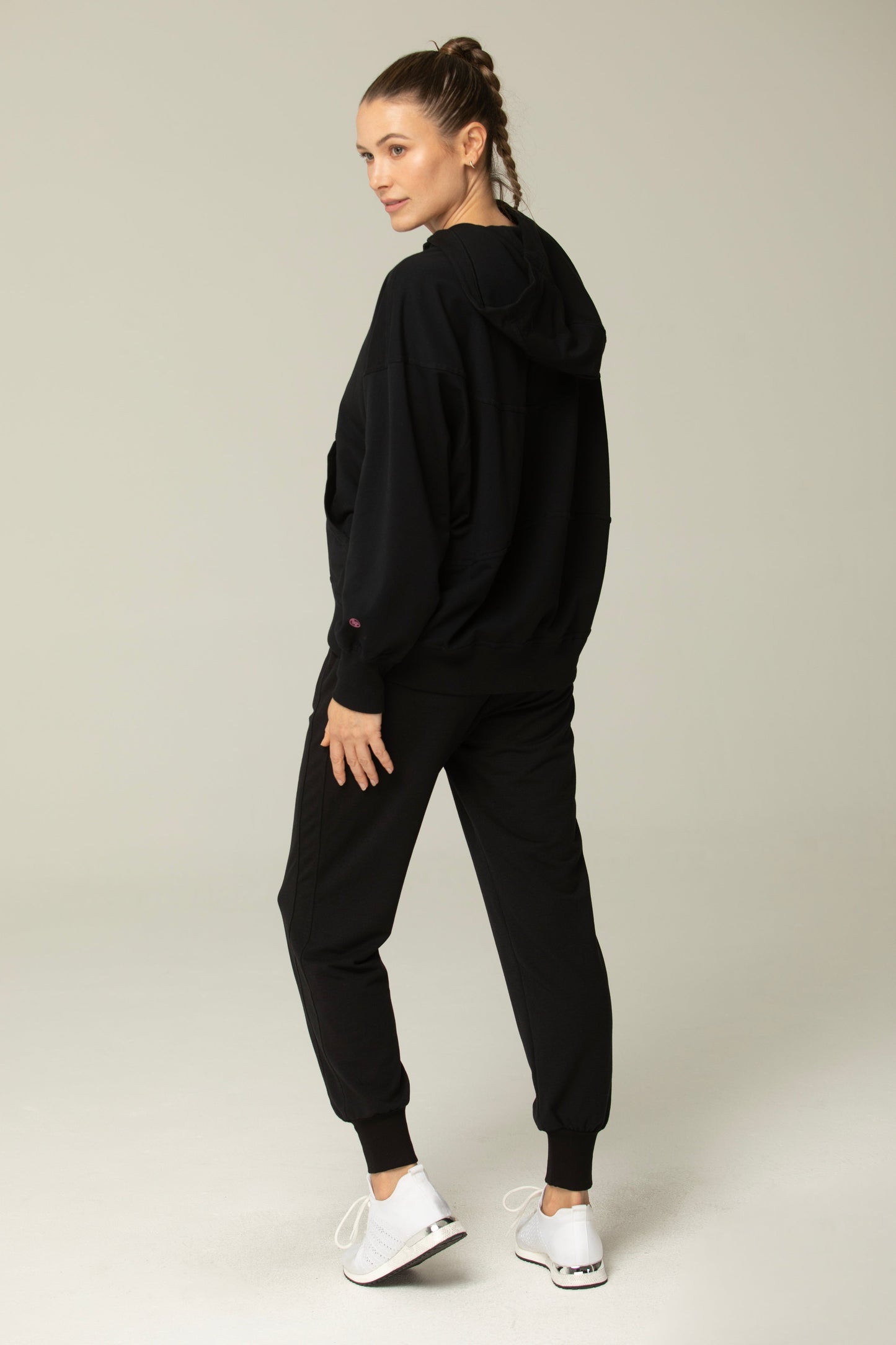 Luna Relaxed Fit Jogger Pants – Everyday Women’s Lounge & Athleisure Wear | Black
