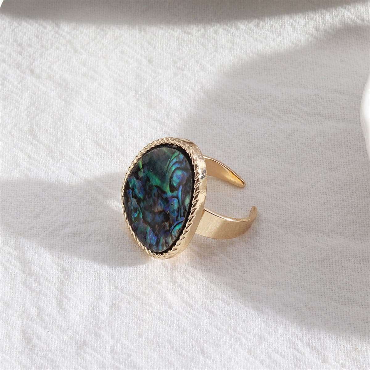 Metallic-