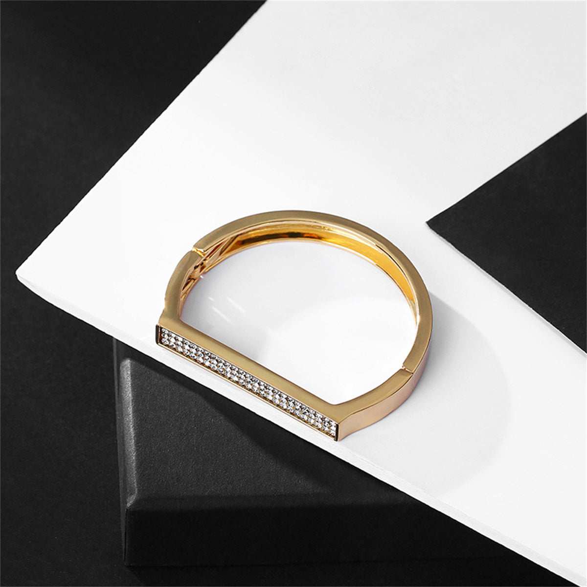 Metallic-