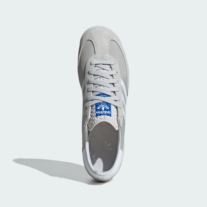Grey One / Cloud White / Crystal White-