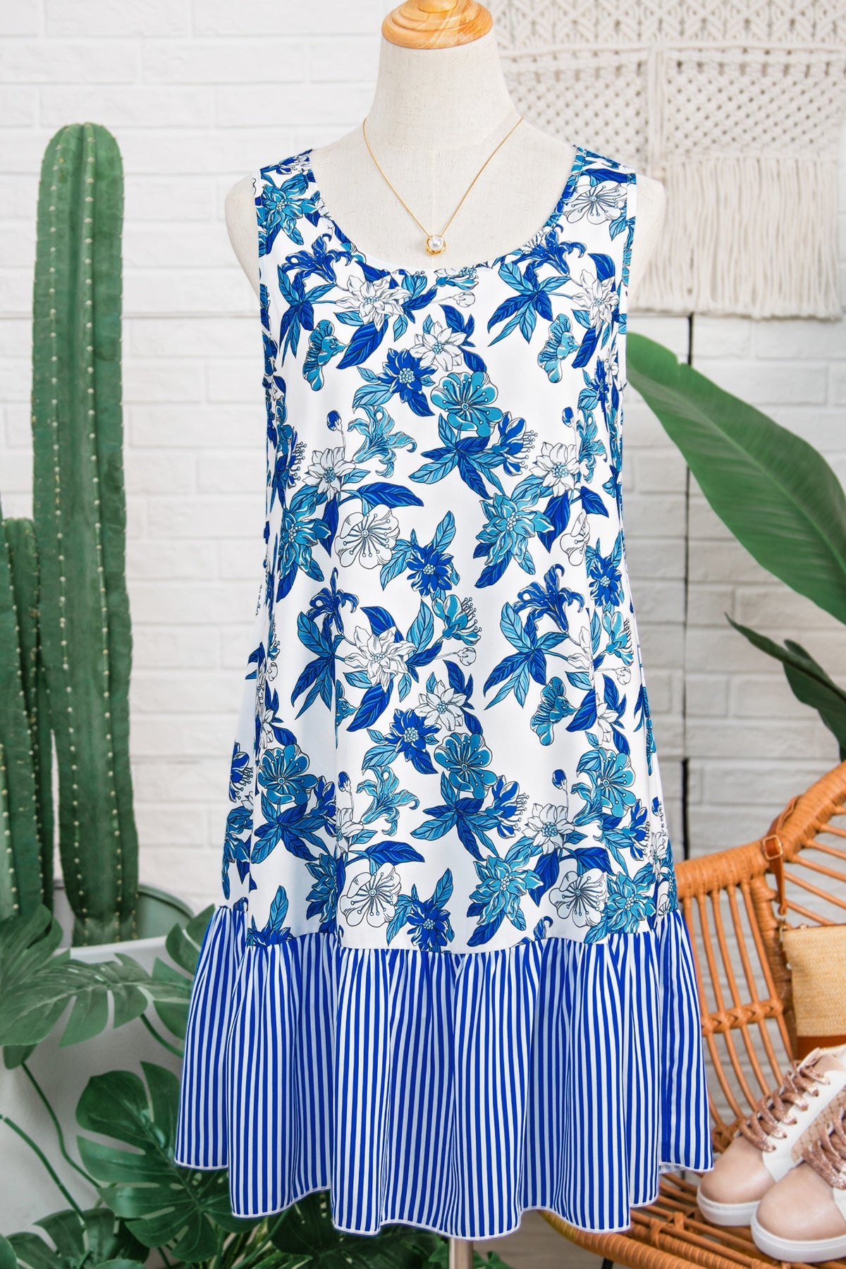 Threaded Pear Dior Ruffle Hem Patchwork Dress