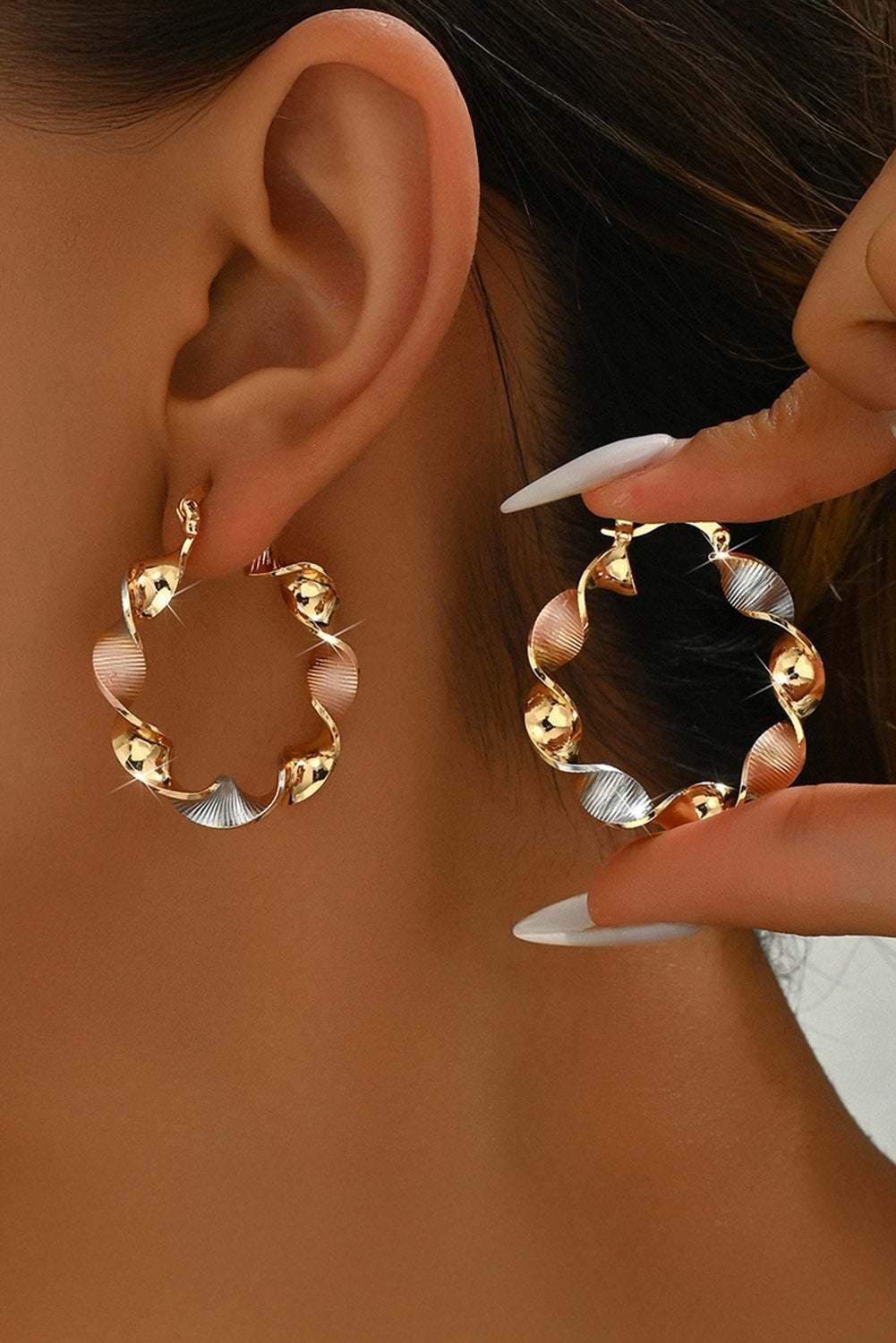 Julieta Plated Alloy Hoop Earrings - Gold / ONE