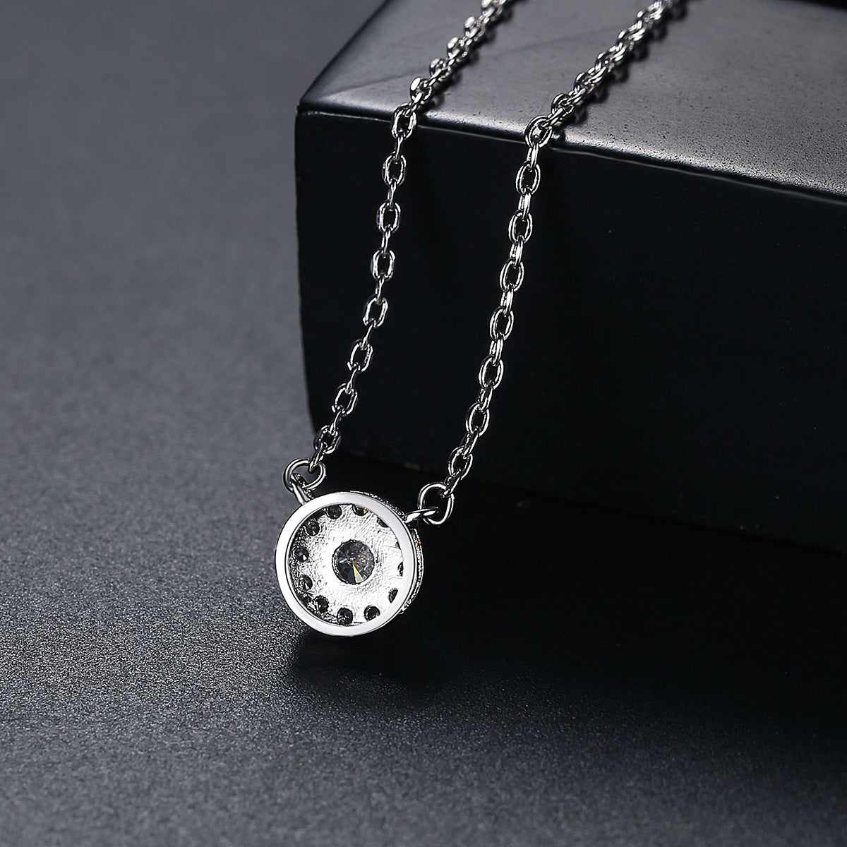 Metallic-