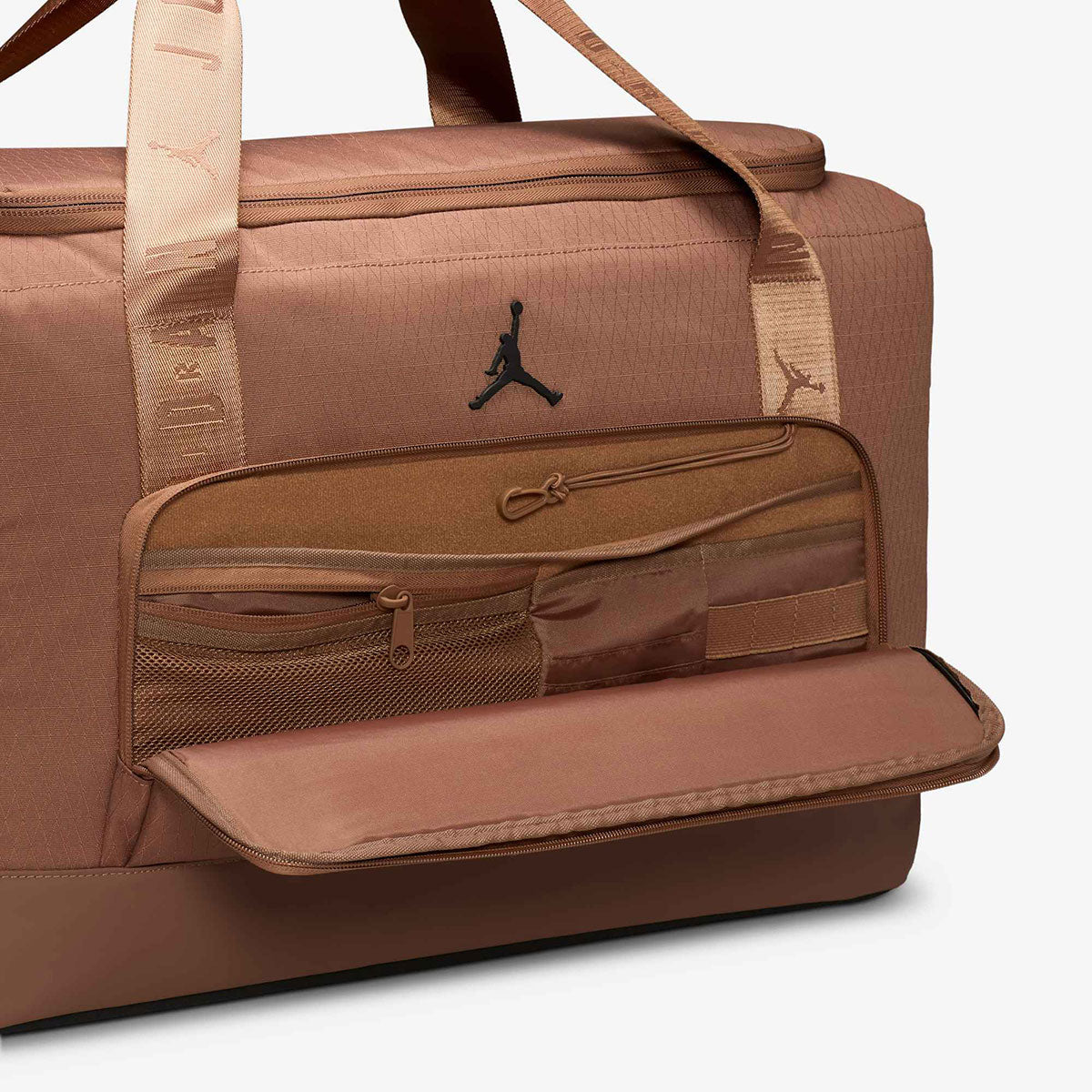 Air Jordan Collectors 44L Duffle - Brown
