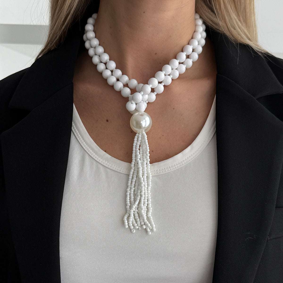 White Resin & Pearl Big Ball Tassel Necklace
