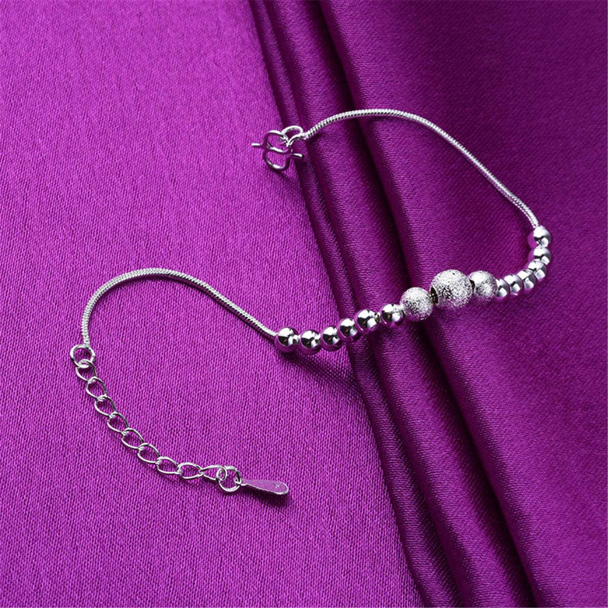 Silvertone Frosted Graduated Bead Anklet