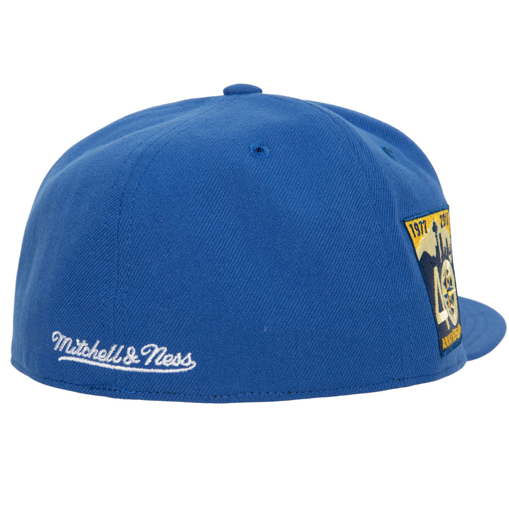 Mitchell & Ness Men's MLB Bases Loaded Fitted Coop Mariners Fitted Caps