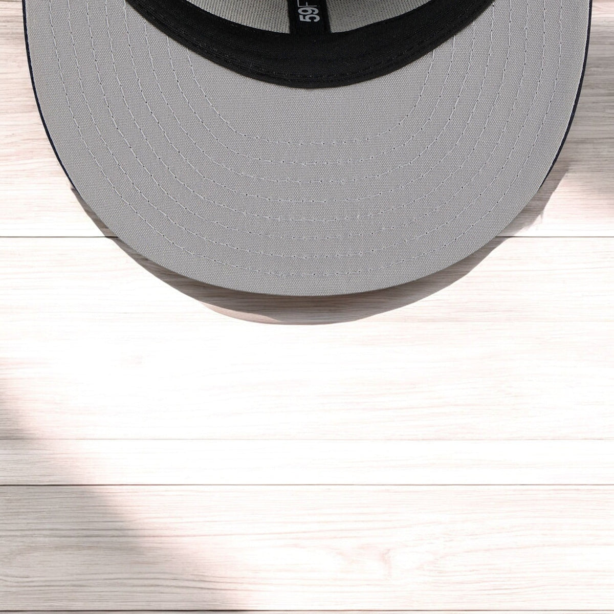 New Era Men's MLB Milwaukee Bucks 5950 July 4Th Fitted Navy