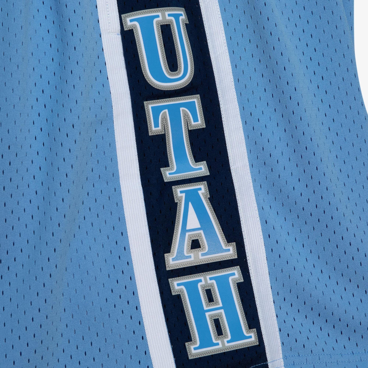 Mitchell & Ness Men's NBA Alt. Shorts Jazz 2006 Shorts
