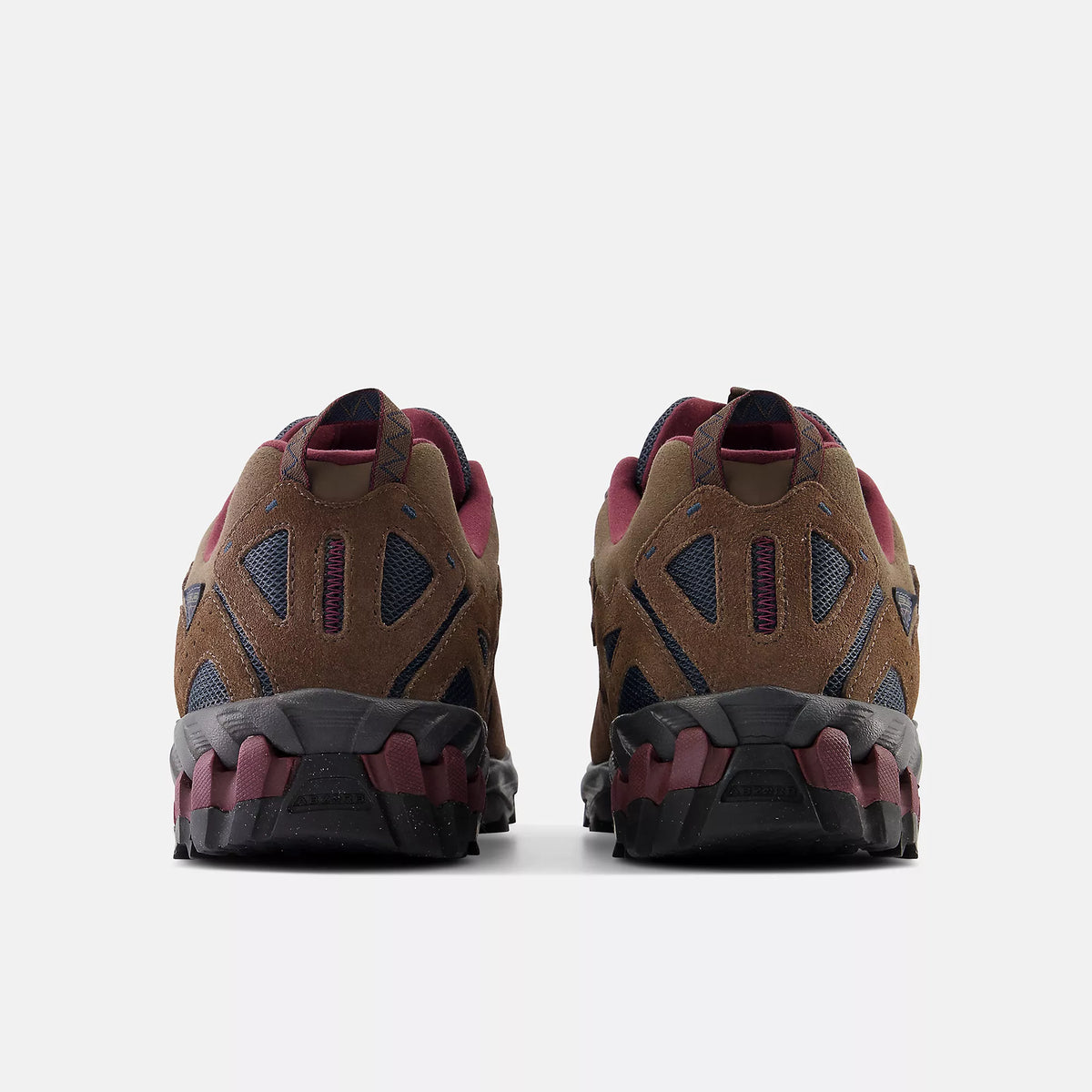 New Balance Mens 610 V1 Dark Mushroom Outerspace