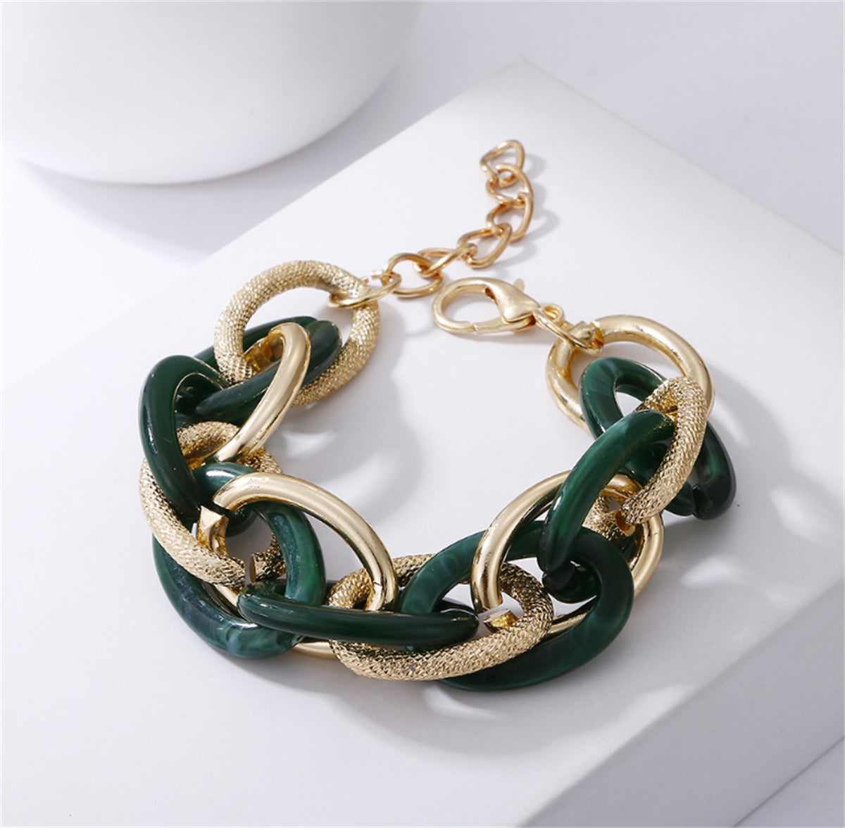 Metallic-