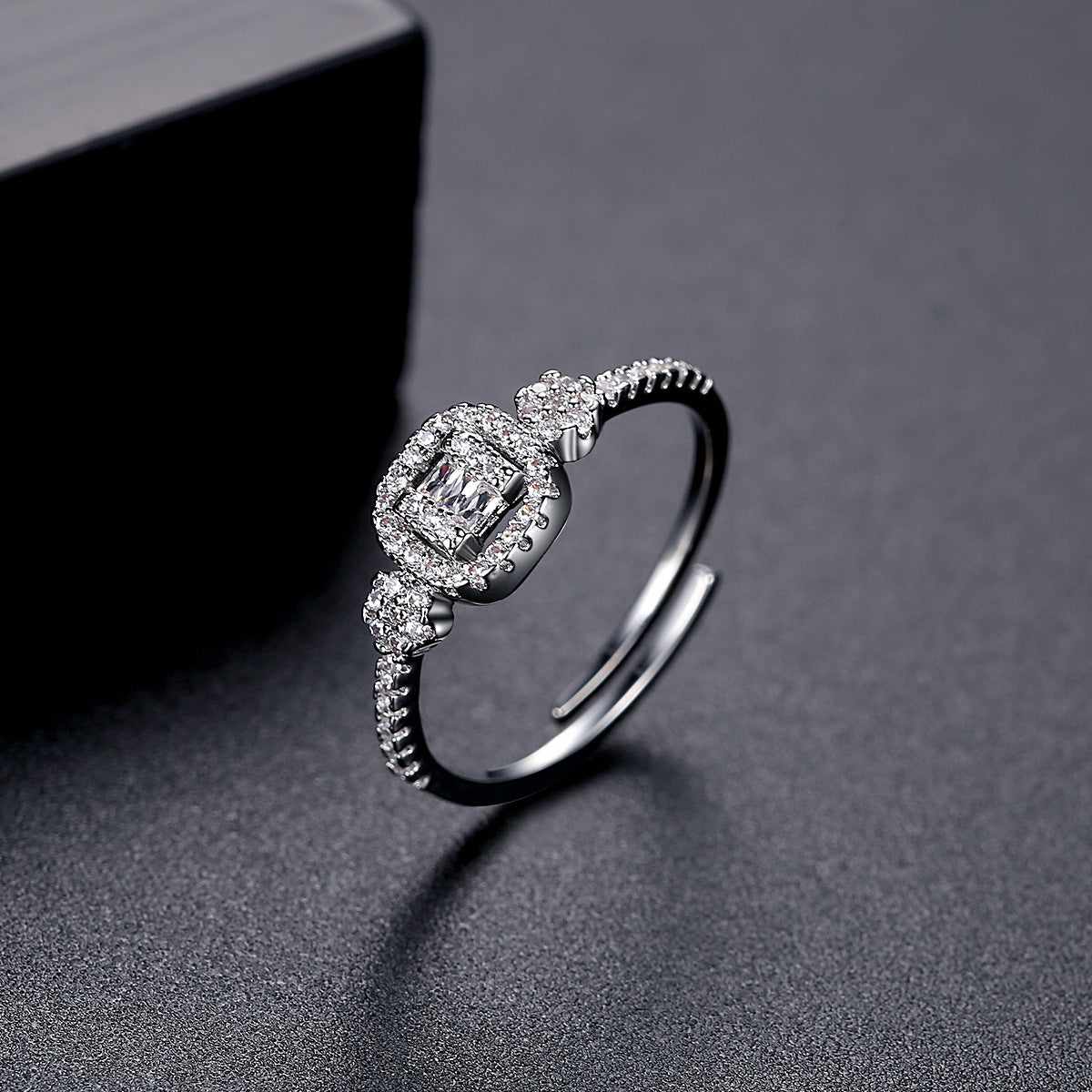 Metallic-