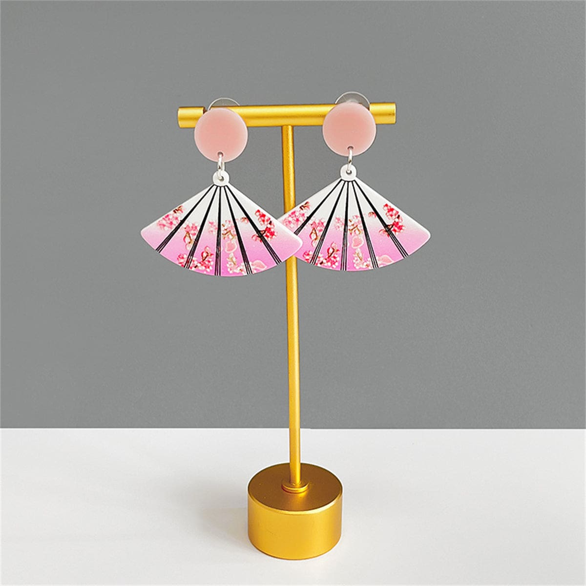 Pink-