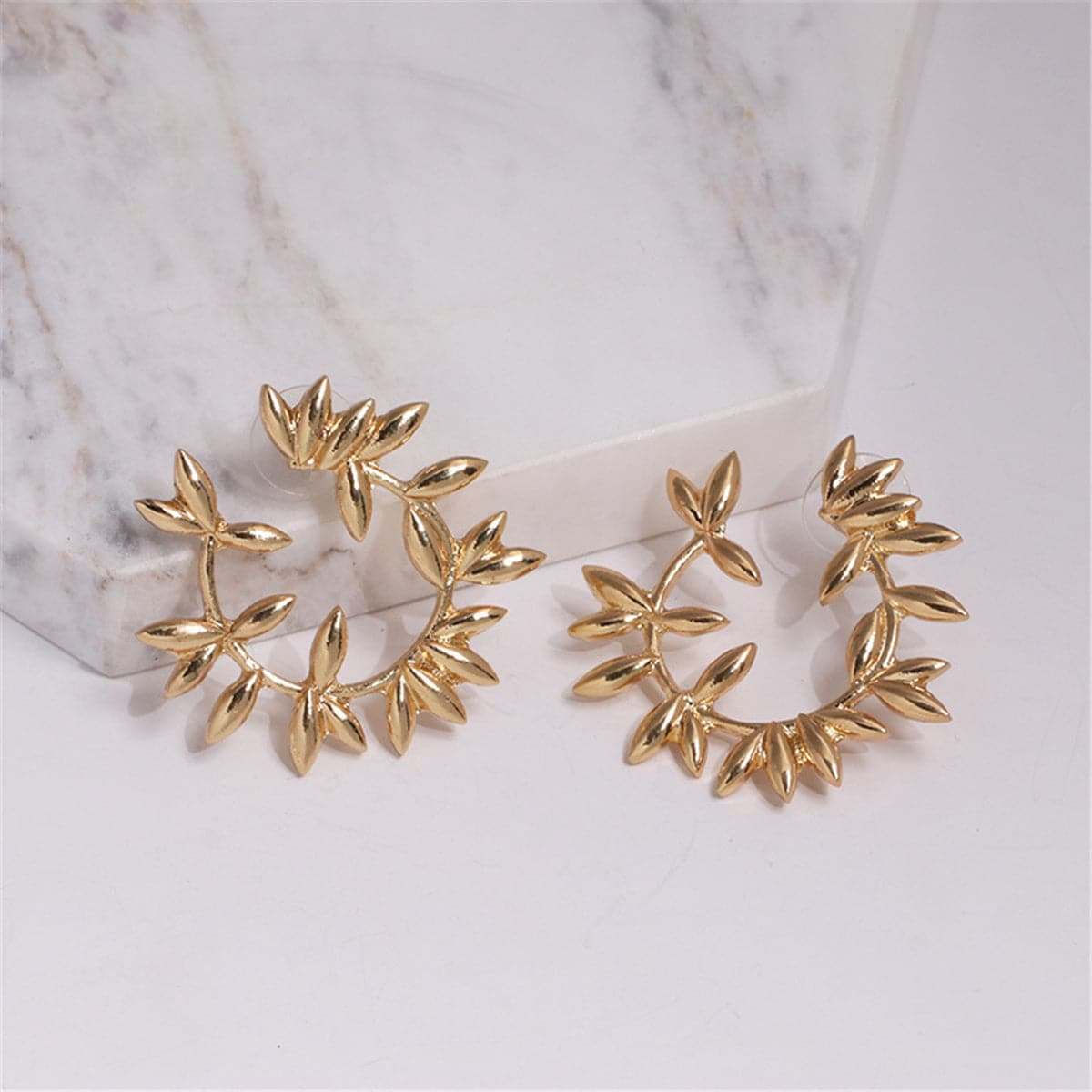 Goldtone Botany Circle Cluster Stud Earrings