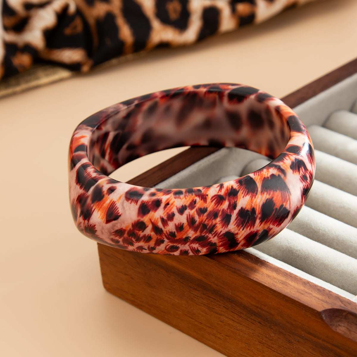 Coffee Leopard Print Irregular Resin Bangle