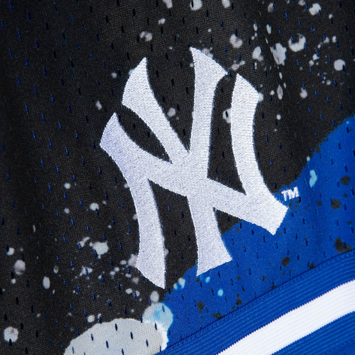 Mitchell & Ness Men's MLB Hyper Hoops Fashion Shorts Yankees