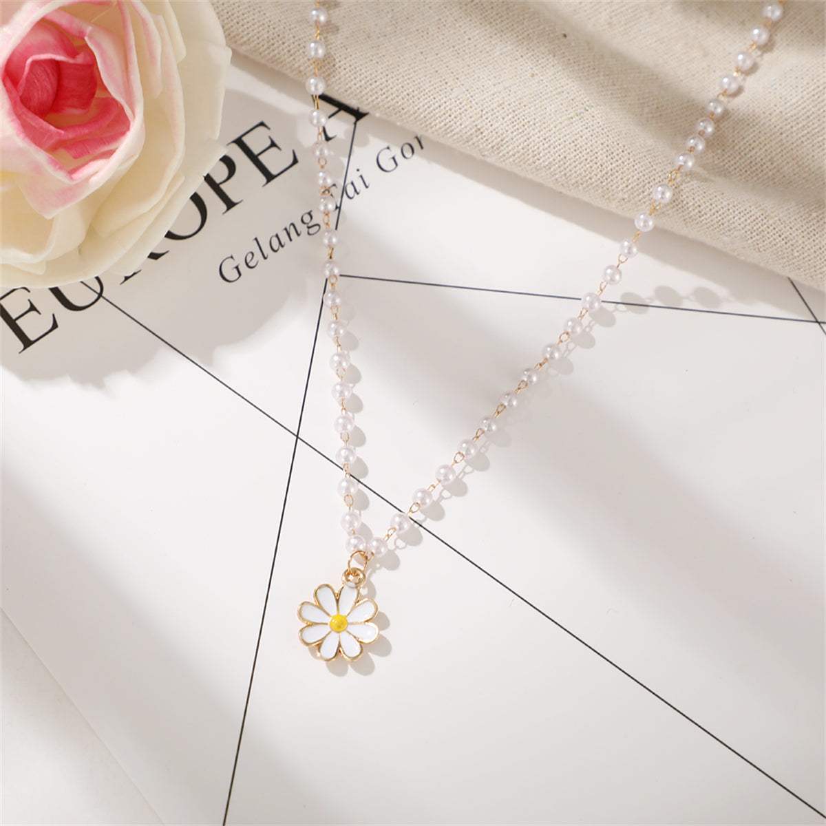Pearl & Goldtone Station Daisy Pendant Necklace