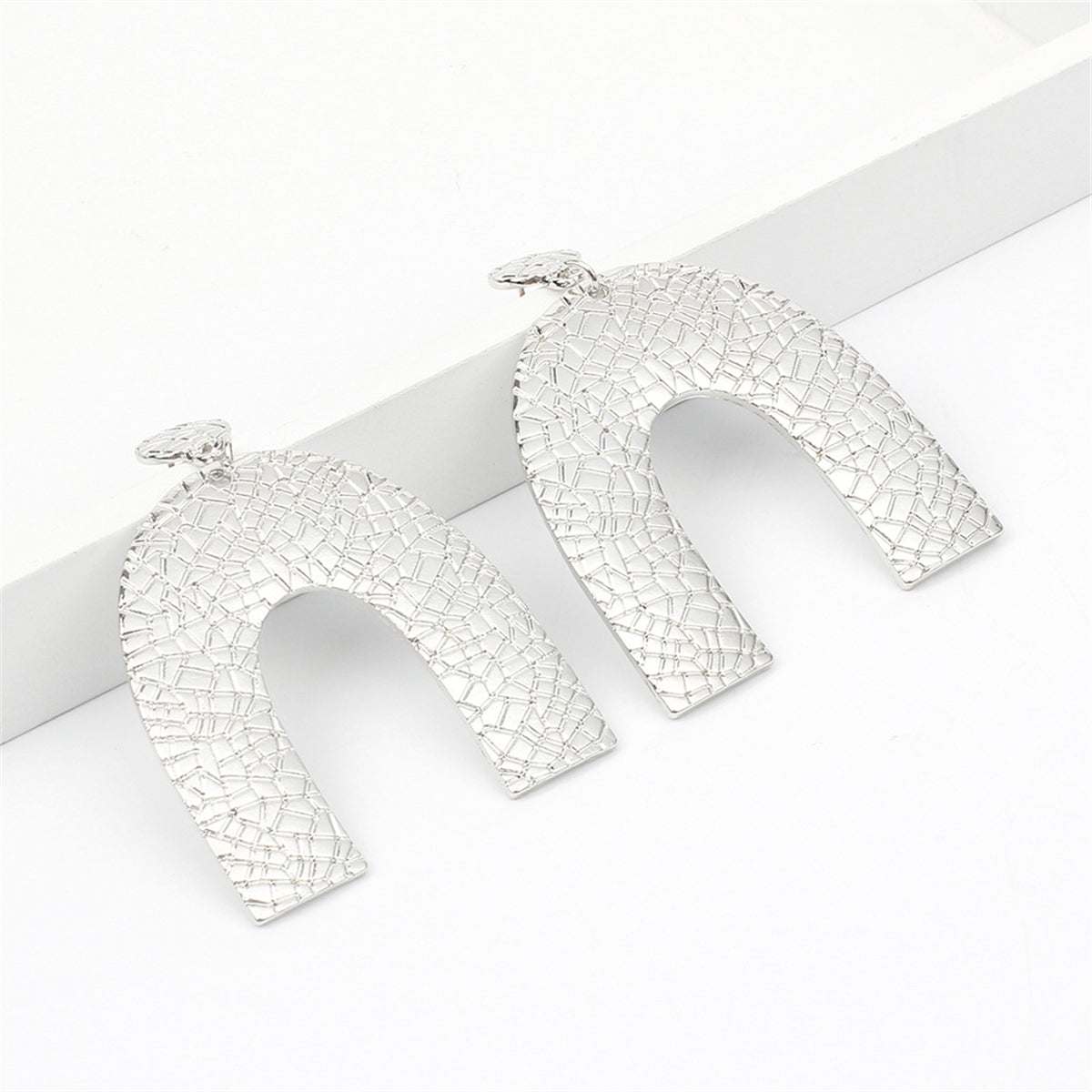 Metallic-
